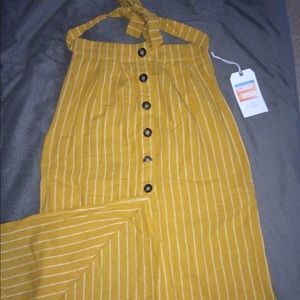 NWT Gorgeous mustard and white skirt!